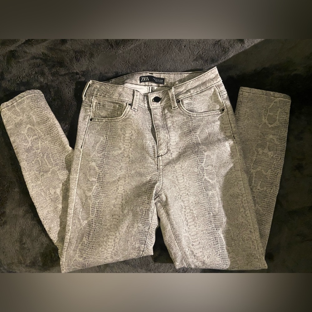Zara snake print skinny jeans nwot